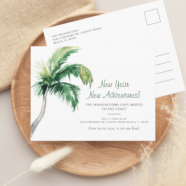 Cartão Postal De Anúncio Mudamos o Ano Novo (New Year New Adventures Change of Address Palm Tree Moving Announcement Postcard)