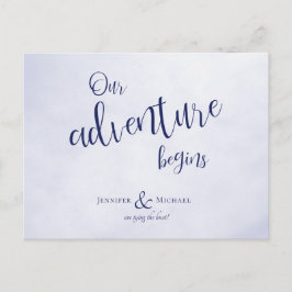 Cartão Postal De Anúncio Nossa aventura começa tipografia azul casamento