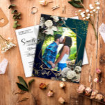 Cartão Postal De Anúncio Romântica Floral Dourada Wreath Foto para salvar a<br><div class="desc">Nossa "Foto Romântica de terra de ouro floral salve a data convite para casamento" faz uma declaração especial e pessoal com a foto. Seus convidados ficarão impressionados com os muitos detalhes, como o fundo verde esmeralda, sobre o qual sotaques dourados na forma do quadro dourado e o confete dourado estão...</div>