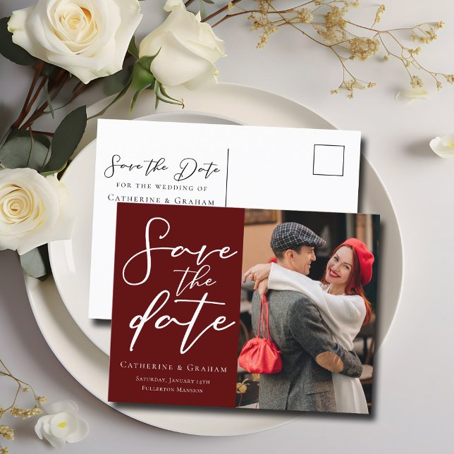 Cartão Postal De Anúncio Salvar foto de casal burgundy elegante (Criador carregado)