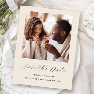 Cartão Postal De Anúncio Script Foto Mínimo Bege Save the Date