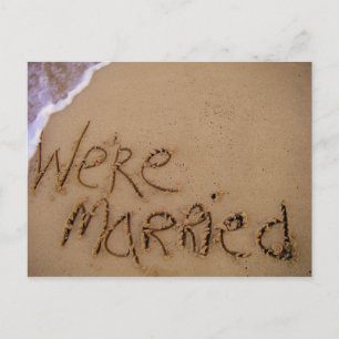 Cartão Postal De Anúncio Somos casados no Sand Postcard