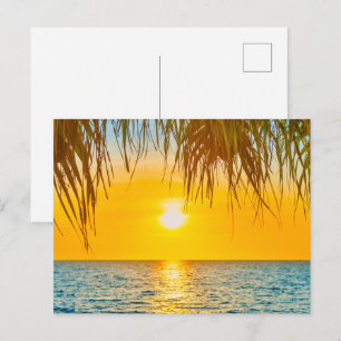 Cartão postal de apartamento com vista para o mar