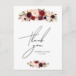 cartão postal de casamento com flores borrado