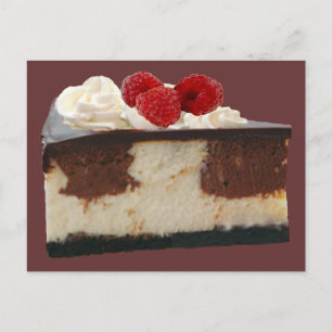 Cartão postal de cheesecake de chocolate com framb