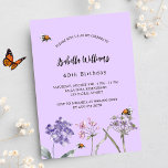 Cartão Postal De Convite abelha rosa-violeta-violeta-festa de aniversário<br><div class="desc">Um fundo colorido violeta e lavanda. Decorado com abelhas e pintado flores silvestres em violeta e rosa. Personalize e adicione um nome e detalhes da parte.</div>
