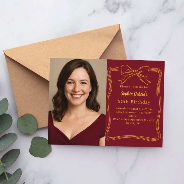 Cartão Postal De Convite Aniversário de fotografia de arco desenhada à mão  (Criador carregado)