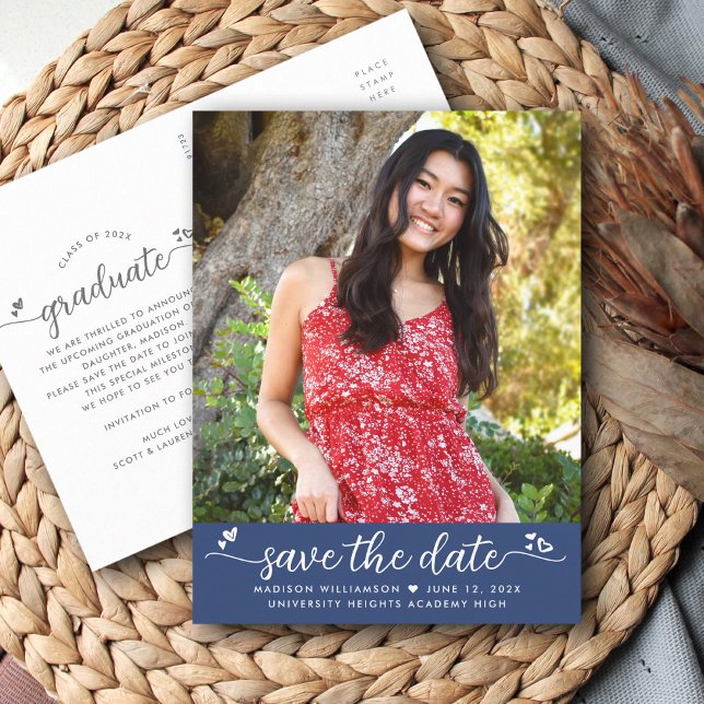 Cartão Postal De Convite Blue Save the Date Graduation Photo Script Hearts (Criador carregado)