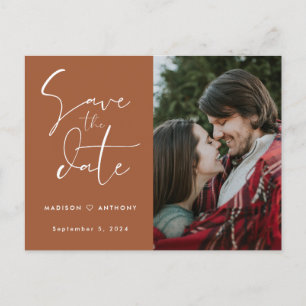 Cartão Postal De Convite Caligrafia de Terracota Save the Date Foto de Casa