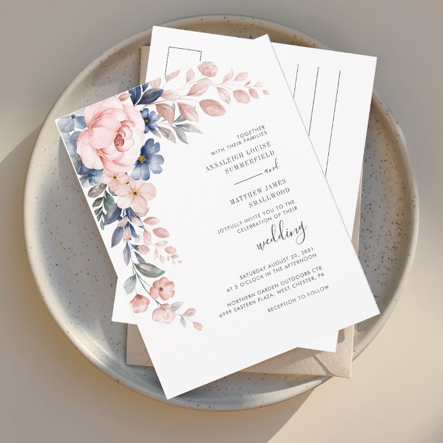 Cartão Postal De Convite Casamento de Sangue Botânico Floral Rosa Moderno (Blush Pink Floral Watercolor Script Wedding Invitation Postcard)