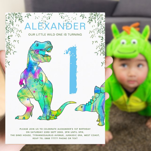 Cartão Postal De Convite Dinossauro, primeiro aniversario da selva, azul de (Wild one dinosaur jungle colorful T-Rex and stegosaur 1st birthday party budget postcard invitation )