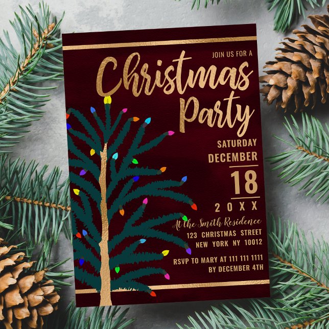Cartão Postal De Convite Festa de Natal da Artsy Dourada Burgundy (Artsy Gold Burgundy Tree Lights Christmas Party Invitation Postcard )