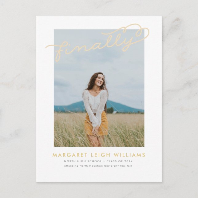 Cartão Postal De Convite Finally Photo Graduation Announcement Postcard (Frente)
