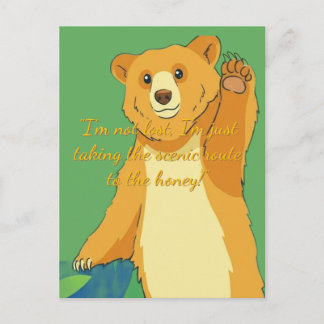 Cartão Postal De Convite Friendly Waving Bear Cartoon – Vibrant Jungle Gree