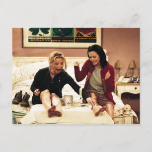 Cartão Postal De Convite FRIENDS™ Phoebe & Monica Depilando as Pernas