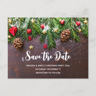 Cartão Postal De Convite Mesa Rústica de Natal com Pinheiro e Neve Salve a 