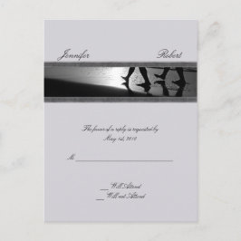 Cartão Postal De Convite Monograma Romântico no Cartão de Resposta Prateado