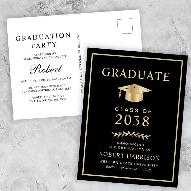 Cartão Postal De Convite Partido Elegante do Formandos Dourado Negro (An elegant college graduation party invitation postcard to celebrate the graduate's achievements)
