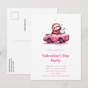 Cartão Postal De Convite Preguiça Fofa em um Conversível Rosa