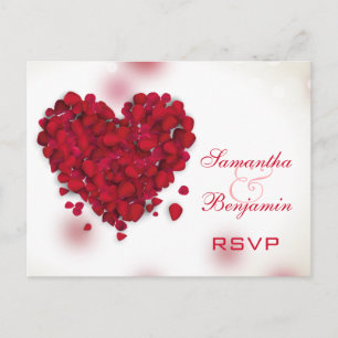 Cartão Postal De Convite Rosa vermelha Petals Love Heart Weding RSVP