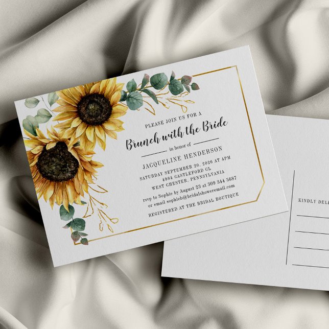 Cartão Postal De Convite Script Floral Eucalyptus Sunflower Bridal Brunch (Floral Sunflower Eucalyptus Brunch with the Bride Bridal Shower Invitation)