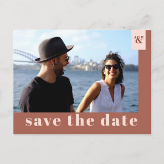 Cartão Postal De Convite Tipografia Moderna em Terracota Foto Save The Date