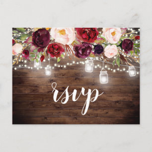 Cartão Postal De Convite Wood Burgundy Floral Mason Jar String Lights RSVP