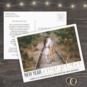 Cartão Postal De Festividades 1 Mudança de planos de Anos novos de casamento red