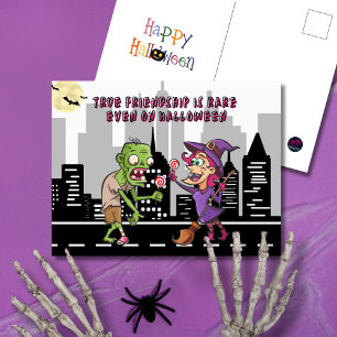 Cartão Postal De Festividades Amizade verdadeira no Halloween da cidade