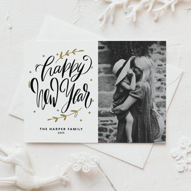 Cartão Postal De Festividades Black Modern Calligraphy Photo Happy New Year (Send New Year greetings with this customizable photo Happy New Year postcard.)