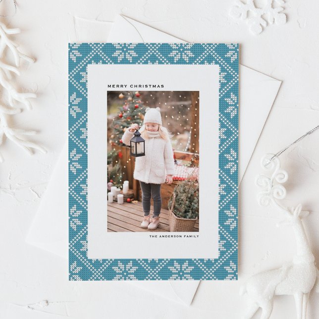 Cartão Postal De Festividades Blue Fair Isle Knit Foto do Padrão (Blue Fair Isle Knit Pattern Photo Christmas Holiday Postcard)