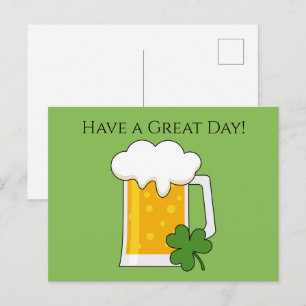 Cartão Postal De Festividades Caneca de Cerveja Irlandesa com Trevo Personaliz