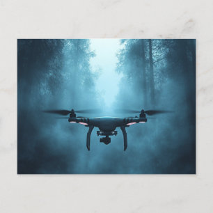 Cartão Postal De Festividades Cartão-postal do Drone na Floresta Foggy