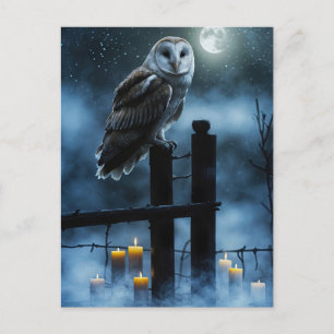 Cartão Postal De Festividades Cerca de Lua das Velas de Coruja Gótica