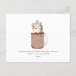 Cartão Postal De Festividades Chocolate Snowman Milkshake Sweet Natal<br><div class="desc">Ilustração de um milkshake de jarro de chocolate cheio de chantilly chicoteada,  fudge quente,  caramelo,  chips de chocolate,  sprinkles,  biscoito de Natal em floco de neve e boneco de neve marshmallow.</div>