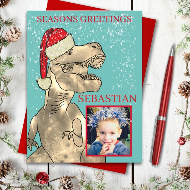Cartão Postal De Festividades Dinossauro de Natal Foto Personalizada (Christmas dinosaur personalized photo seasons greetings postcard)