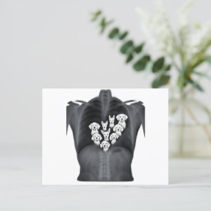 Cartão Postal De Festividades Doggie Heart X-Ray - Design do Cachorro Engraçado