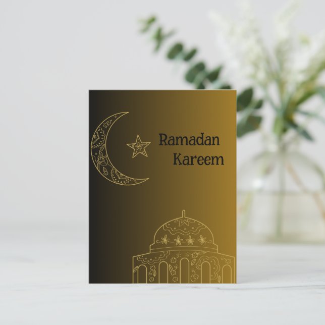 Cartão Postal De Festividades Dourado e negro feliz Ramadan Kareem 2024 (Em pé/Frente)