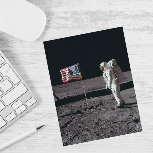 Cartão Postal De Festividades Espaço Exterior, Astronauta na Lua e Bandeira Amer