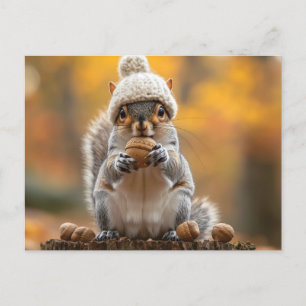 Cartão Postal De Festividades Esquilo no Knit Hat Holding Nut