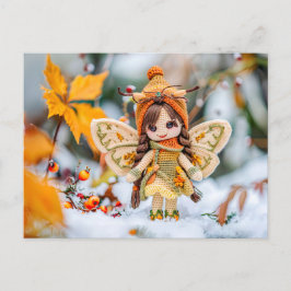 Cartão Postal De Festividades Fada crochada com folhas de uva em neve