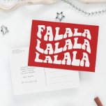 Cartão Postal De Festividades Falalalala Groovy Wavy Typografia Vermelha Natal<br><div class="desc">Cartão de Natal FaLaLaLaLa: um design retrô,  com tipografia vintage ondulada e um fundo vermelho clássico</div>
