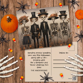 Cartão Postal De Festividades Feliz Dia das Bruxas da Família Skeleton assustado