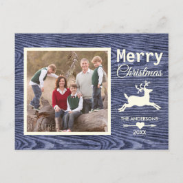 Cartão Postal De Festividades Foto da família de Natal Rustic Wood Blue Reindeer