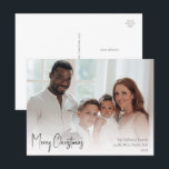 Cartão Postal De Festividades Foto de Cheio de Script de Natal Moderno<br><div class="desc">Este cartão postal de cheio de Natal moderno é perfeito para o seu cartões de natal preto e branco de chique minimalista. A caligrafia manuscrita branca é delicada e rústica enquanto permanece elegante e elegante. A design reflete um simples dia de inverno todo-branco e evoca memórias de uma vida mais...</div>