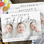 Cartão Postal De Festividades Foto Simples, Três Moderna, do Primeiro Natal do B<br><div class="desc">A design na frente consiste na tipografia cursiva lúdica de "Primeiro Natal". Adicione fotos personalizadas do seu novo bebê e adicione o nome do bebê e da família. Este design é moderno,  chique,  brincalhão e divertido.</div>