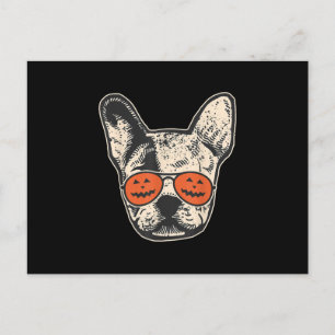 Cartão Postal De Festividades Frenchie de óculos de sol de abóbora no Halloween 