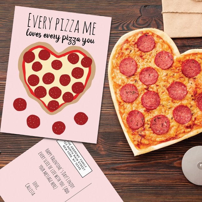 Cartão Postal De Festividades Funny Cute Pizza Heart Valentine's Day Greeting (Criador carregado)