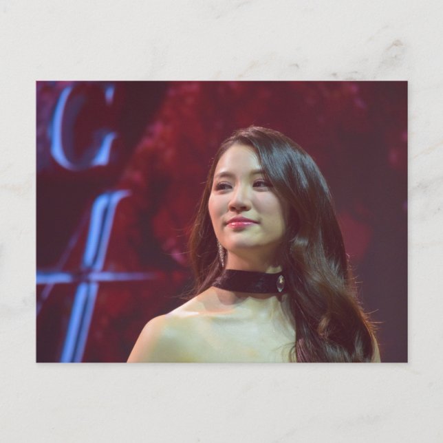 Cartão Postal De Festividades Ginny Natnicha (Frente)