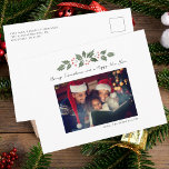 Cartão Postal De Festividades Natal de Fotografia da Família<br><div class="desc">Um Cartões de foto de Natal que você pode personalizar facilmente. Adicione sua foto e altere o texto e os nomes clicando no botão "Personalizar". (1) Para mais personalização, clique no link "personalizar mais" aninhado sob o botão "Personalizar" e use nossa ferramenta design para modificar esse modelo. (2) Se você...</div>